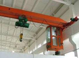 為什么精密機(jī)械加工廠要用雙速鋼絲繩電動(dòng)葫蘆